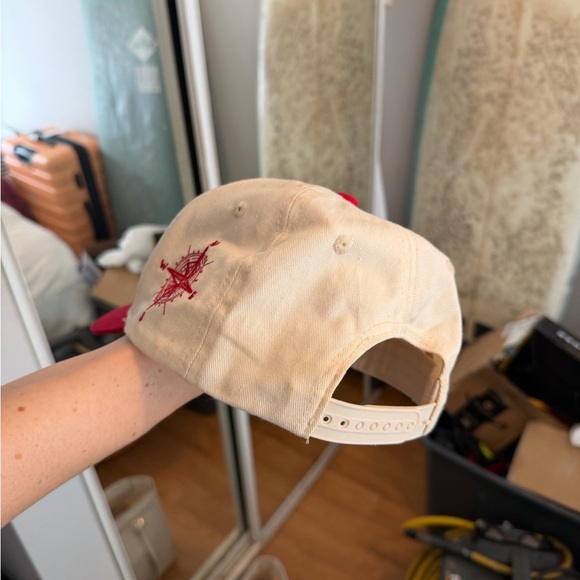 TIMELESS HAT - Picture 7 of 10